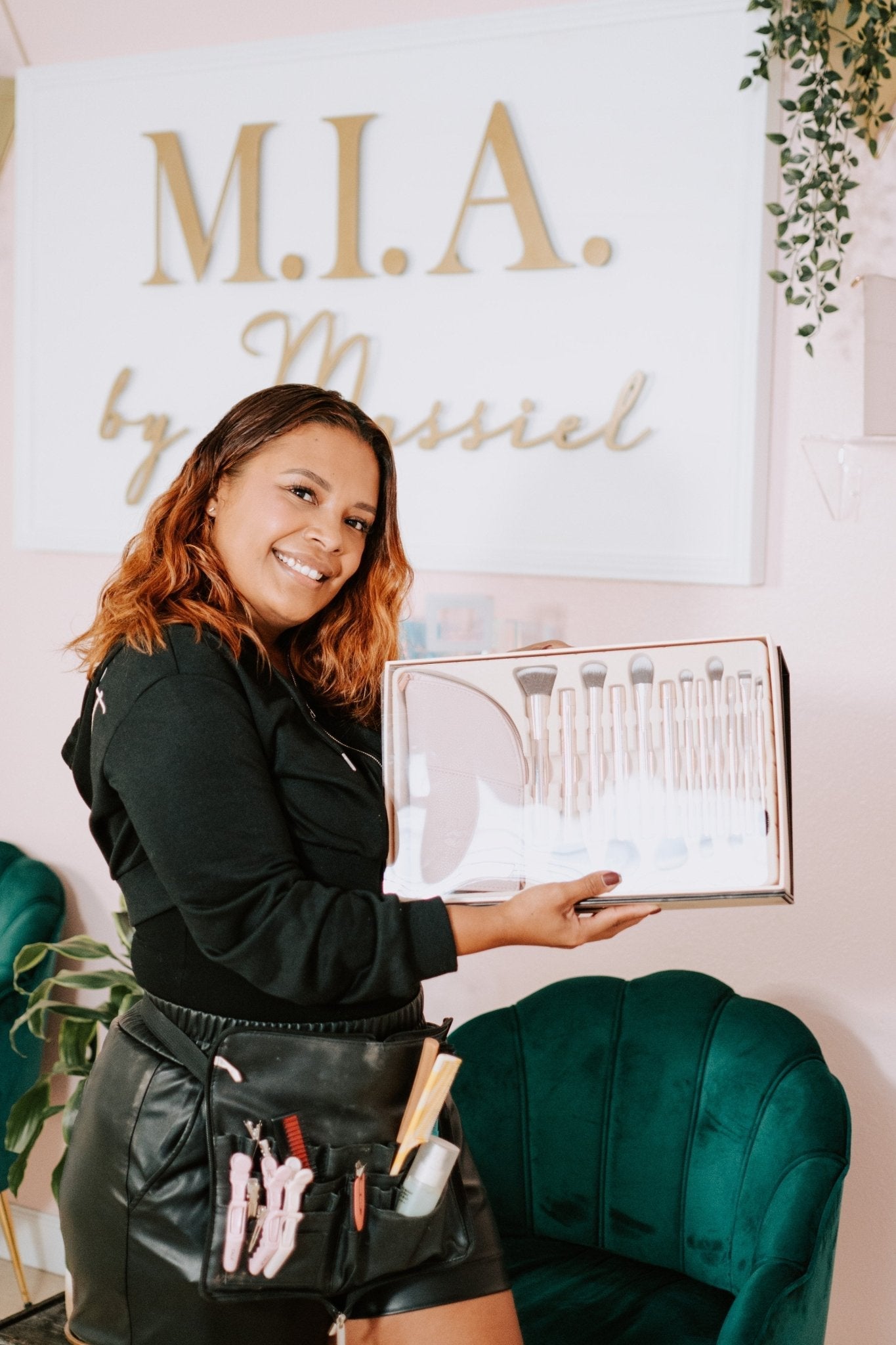 M.I.A. by Massiel Zodiac brush set